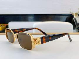 Picture of Versace Sunglasses _SKUfw80049156fw